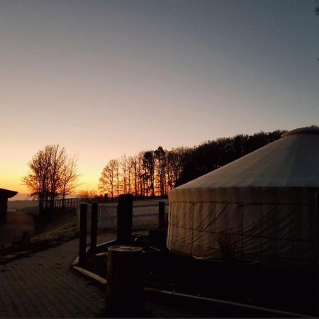 Ferienwohnungen & Landlust Fulda Petersberg  ภายนอก รูปภาพ